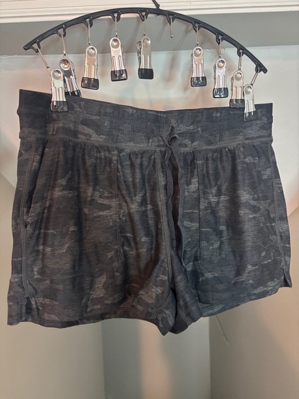 Women's 90 Degree Gray Camo Knit Shorts - Unbranded